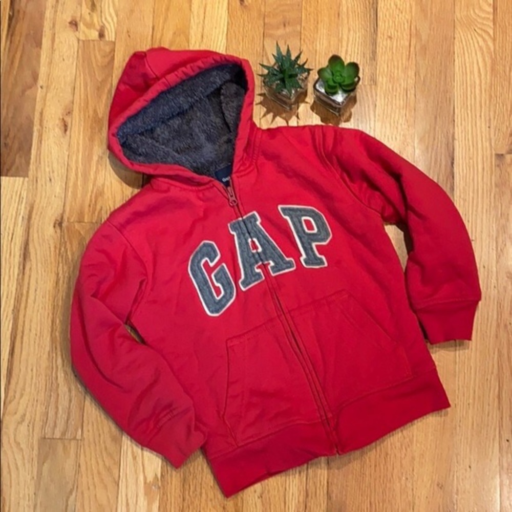 🎉Host Pick🎉 Gap Sweater